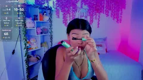 Snapshot of _hanna_sky chatting on 01/16/26, 06:34 Hanna Botero online show from 01/16/26, 06:34