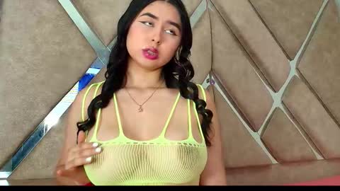 Snapshot of _hannahst chatting on 11/09/25, 03:27 _hannahst online show from 11/09/25, 03:27