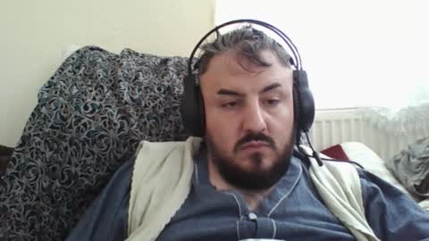 Snapshot of _hasanhz_ chatting on 09/20/25, 10:16  hasanhz.  online show from 09/20/25, 10:16