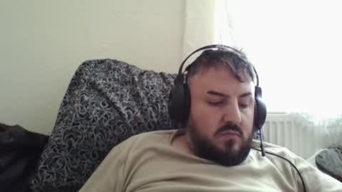 Snapshot of _hasanhz_ chatting on 09/21/25, 07:10  hasanhz.  online show from 09/21/25, 07:10