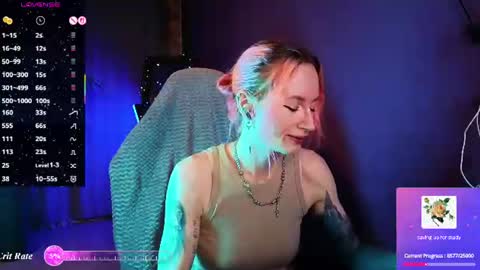 Snapshot of _helencarter chatting on 07/05/26, 08:49 Helen Carter 3 Next stream 2330 MSC online show from 07/05/26, 08:49