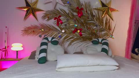 Holly online show from 01/07/25, 06:27