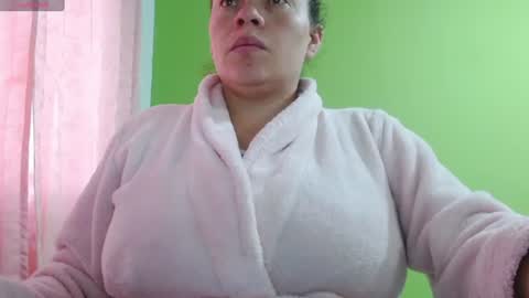 Snapshot of _honey1_ chatting on 07/02/26, 11:38 Honey online show from 07/02/26, 11:38