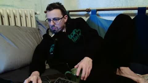 Manuel online show from 02/17/25, 01:25