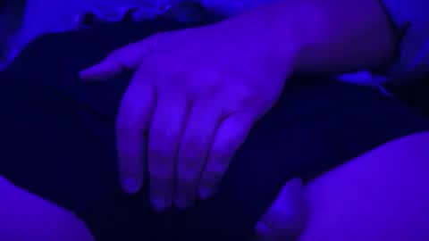 _hotguyintown_ online show from 03/12/26, 01:50