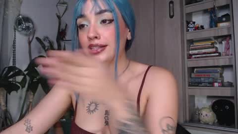 Jenn  online show from 04/05/26, 12:08