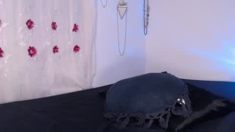 Jenn  online show from 07/15/26, 10:59
