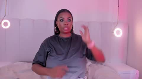 Darlis  online show from 11/28/25, 07:49