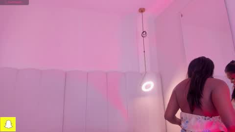 Darlis  online show from 12/04/25, 07:33