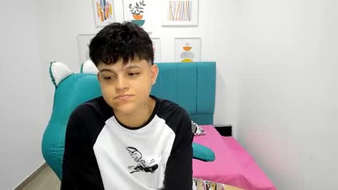 ian online show from 12/02/25, 07:31