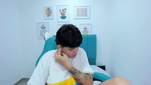 ian online show from 12/21/25, 02:30