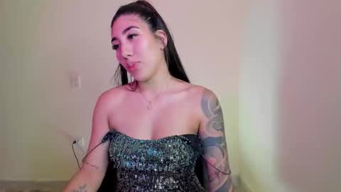Isabella online show from 10/05/25, 06:12