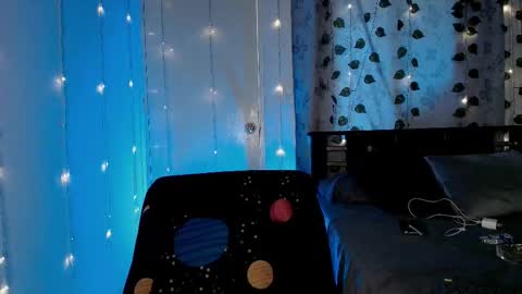 Snapshot of _itsjustgeral chatting on 03/22/26, 09:07 Geral online show from 03/22/26, 09:07