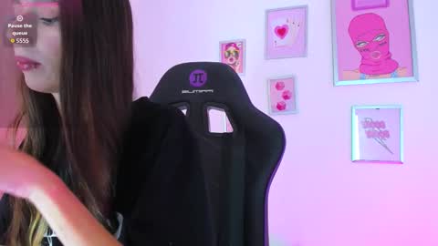 Ivanna online show from 10/13/25, 01:05