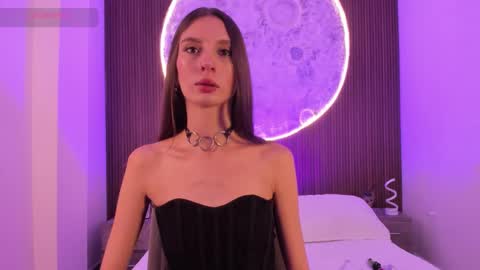 Snapshot of _ivanna_volk chatting on 01/15/26, 05:12 Ivanna online show from 01/15/26, 05:12