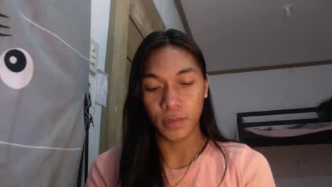 Snapshot of _iwantyourx chatting on 09/17/25, 06:59 KIA online show from 09/17/25, 06:59