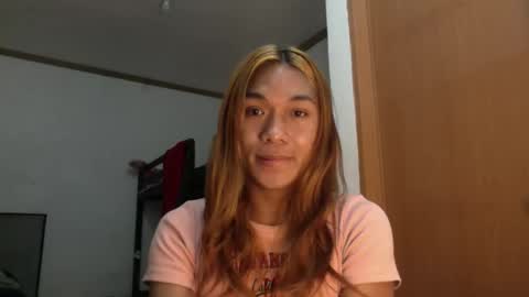 Snapshot of _iwantyourx chatting on 11/04/25, 07:18 KIA online show from 11/04/25, 07:18