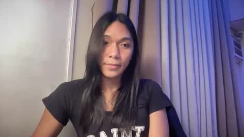 Snapshot of _iwantyourx chatting on 03/17/26, 04:54 KIA online show from 03/17/26, 04:54