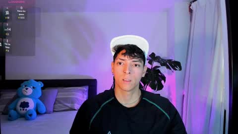 Snapshot of _jacobmiller__ chatting on 09/22/25, 02:52 J A C O B online show from 09/22/25, 02:52