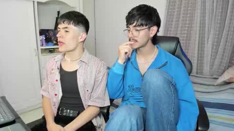 James online show from 10/31/25, 01:06