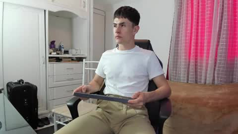 James online show from 04/18/26, 07:58