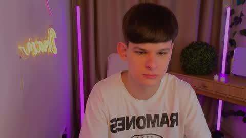 James online show from 02/07/26, 02:43