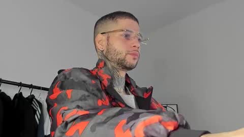 jeison online show from 11/11/25, 11:10