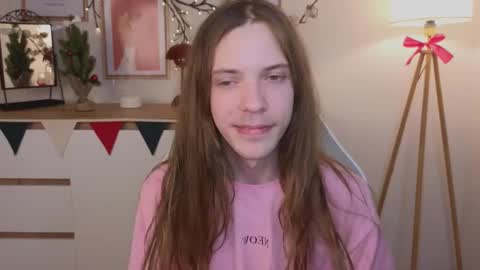 Snapshot of _jared_l chatting on 12/24/24, 09:55 Jared online show from 12/24/24, 09:55