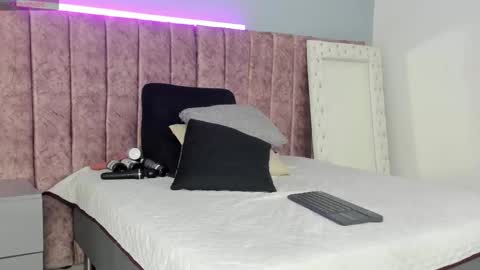 Jasmine online show from 01/09/26, 11:02