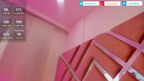 Snapshot of _jasmine_blush chatting on 06/15/26, 01:35 Jasmine online show from 06/15/26, 01:35