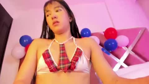 Snapshot of _jasmine_blush chatting on 07/06/26, 01:30 Jasmine online show from 07/06/26, 01:30