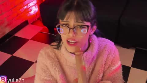  ...  online show from 02/18/25, 01:21