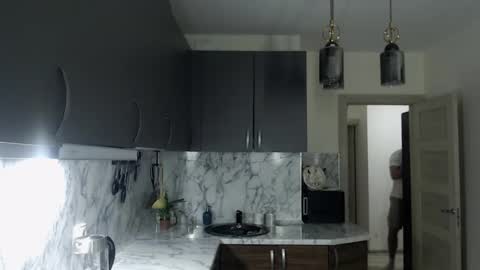 Joni online show from 03/12/25, 06:18