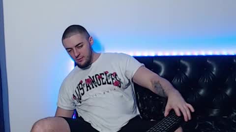 Joni online show from 11/05/25, 03:17