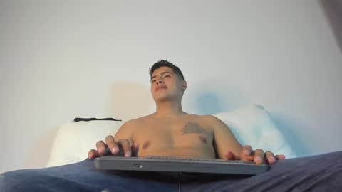 _juanes__ online show from 12/18/24, 12:21