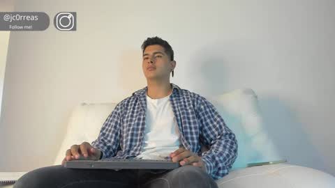 _juanes__ online show from 12/18/24, 06:25