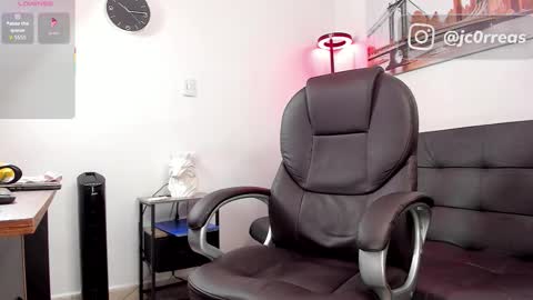 _juanes__ online show from 10/16/25, 10:44