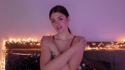 _just_a_simple_girl online show from 11/22/25, 11:31