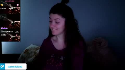 Snapshot of _just_a_simple_girl chatting on 04/22/26, 04:26 _just_a_simple_girl online show from 04/22/26, 04:26