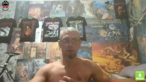 Snapshot of _kalayashka_ chatting on 10/28/25, 04:27 kalayashka online show from 10/28/25, 04:27