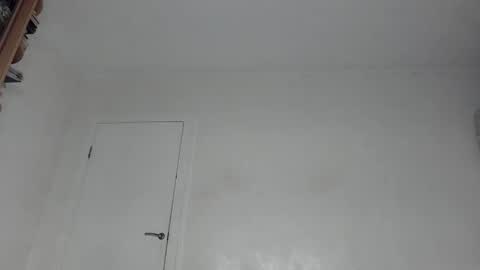 Snapshot of _kapelka_ chatting on 05/28/26, 06:16 KAPELKA online show from 05/28/26, 06:16