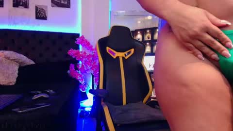 kataleya online show from 07/25/26, 02:42