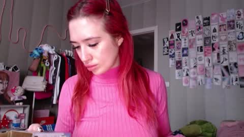 Snapshot of _katemiller_ chatting on 12/22/25, 04:53 katemiller online show from 12/22/25, 04:53