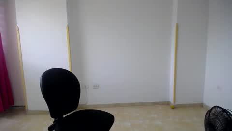 Snapshot of _katerin_love chatting on 11/14/25, 08:51 kateryn online show from 11/14/25, 08:51