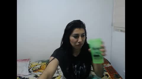 Snapshot of _katerin_love chatting on 11/16/25, 03:12 kateryn online show from 11/16/25, 03:12