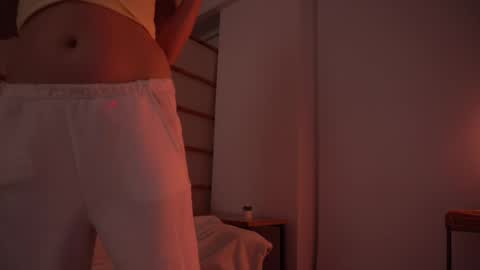 Kei online show from 04/23/26, 01:29