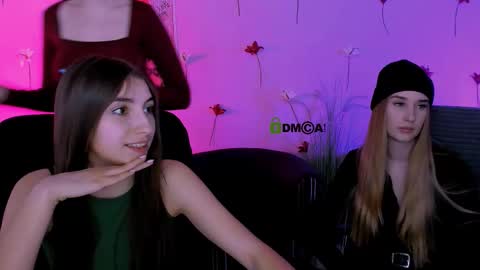 _kellykitten_ online show from 03/20/26, 10:09