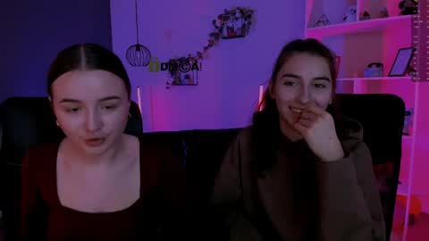 _kellykitten_ online show from 04/09/26, 09:04