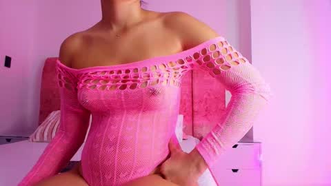 Kendall online show from 12/02/25, 11:59