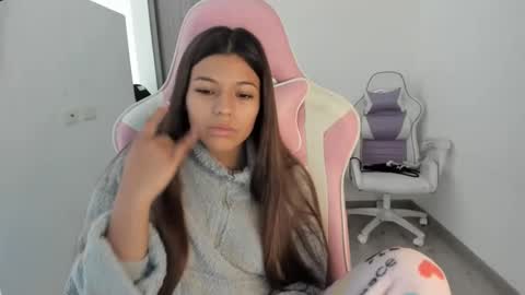 khloe sweet online show from 10/29/25, 01:13